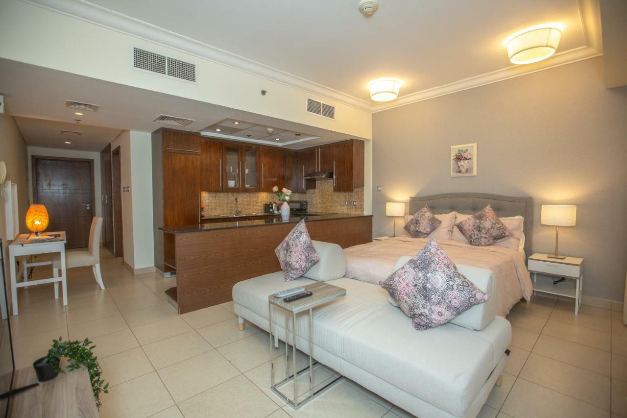 Appartamento Prime Retreats - Downtown Dubai Esterno foto