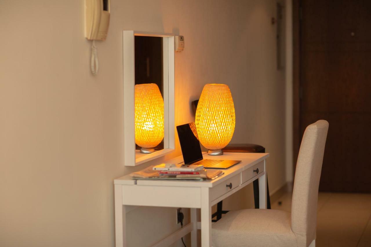 Appartamento Prime Retreats - Downtown Dubai Esterno foto